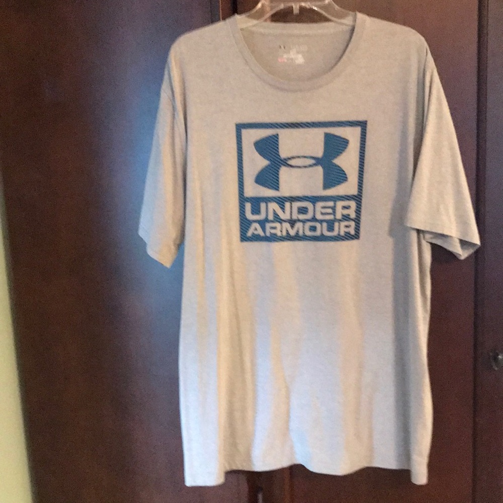 Under Armour Gray and Blue Short Sleeve Tee